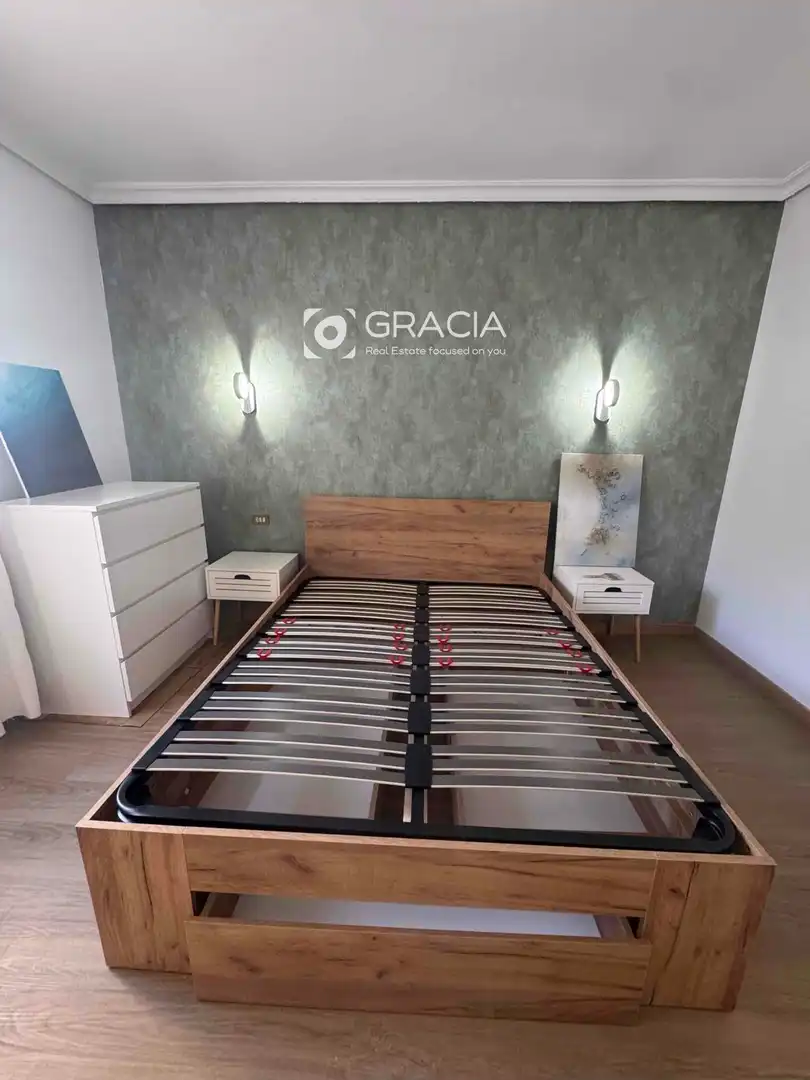 Habitación de Piso de alquiler en Arona con Terraza, Piscina y Amueblado