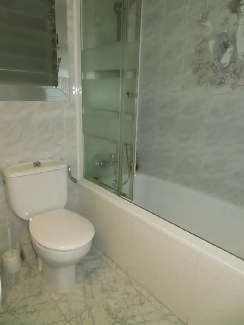Flat with lift for sale in Calle TAMARIT, imagen 6