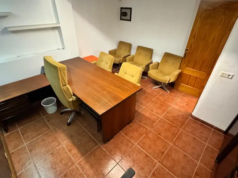 Local comercial en alquiler en doctor Fleming 6, imagen 3