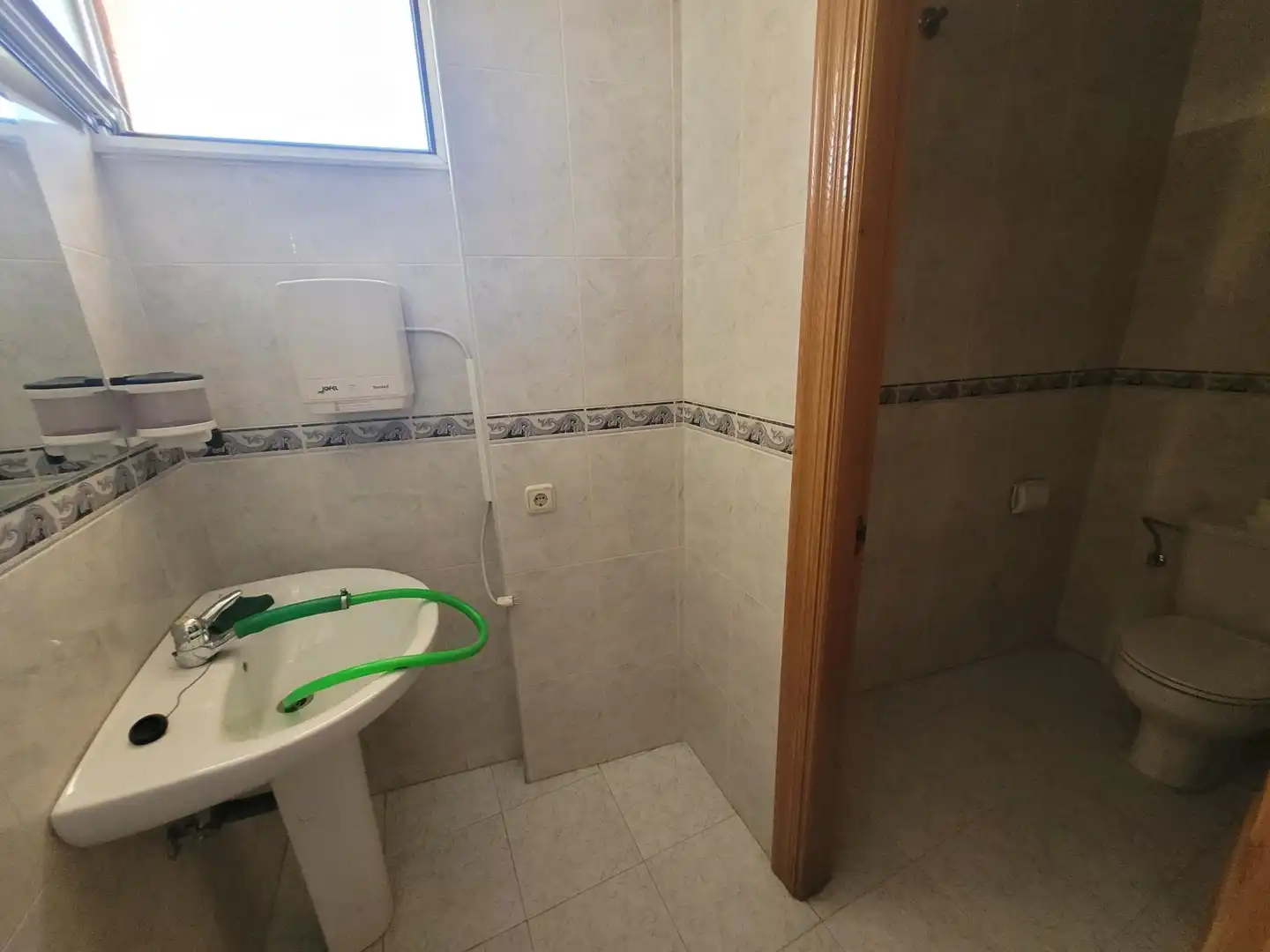 Bany de Casa o xalet en venda en Cuéllar amb Aire condicionat, Calefacció i Terrassa