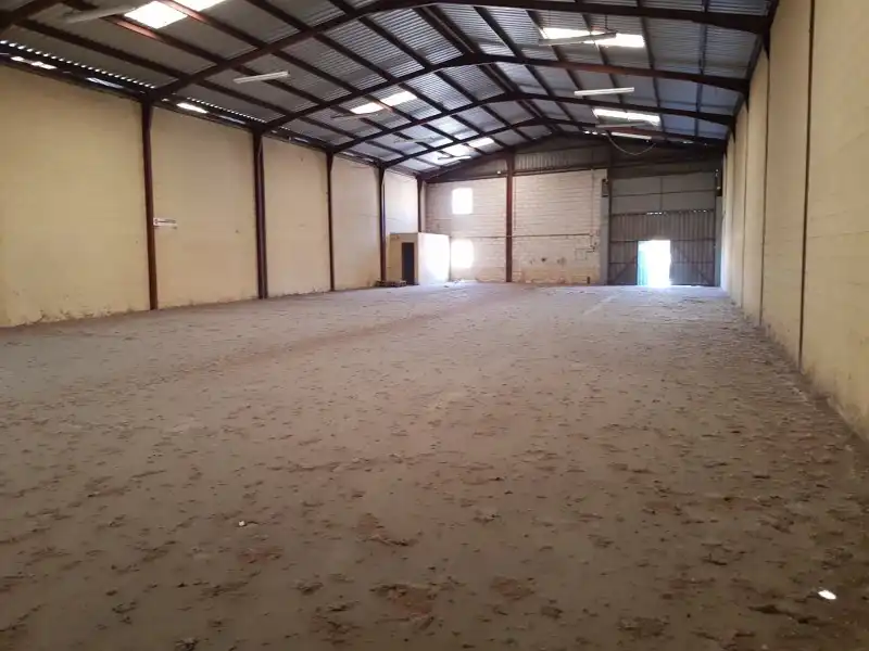 Nau industrial en venda a Zona Sur - Av. de España - San Miguel