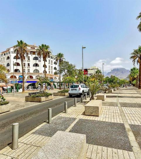 Foto 2 de Garatge en venda a Las Américas, Playa de las Américas, Arona