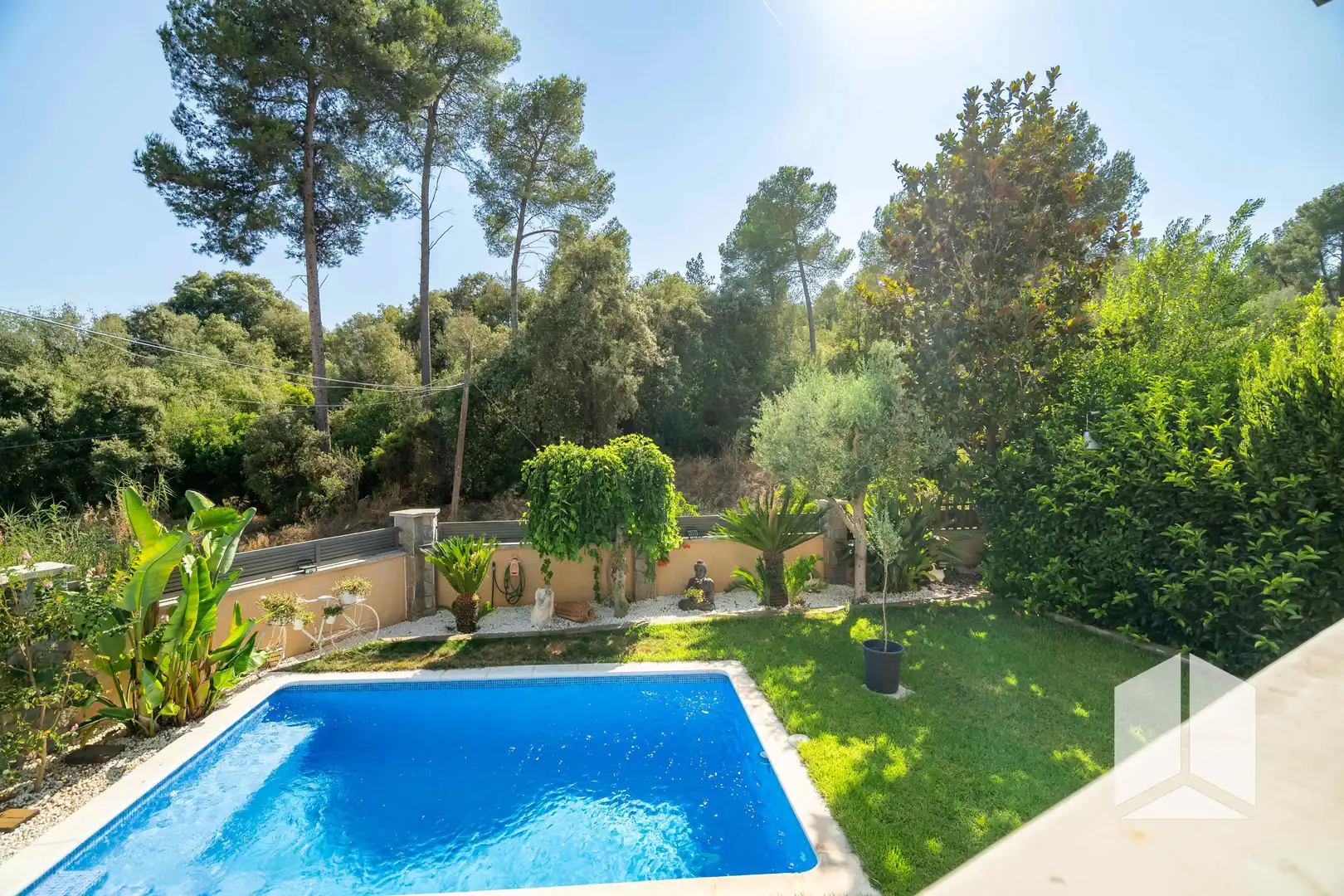 Garden of Houses for sale in Sant Vicenç Dels Horts  with Storage room and Swimming Pool