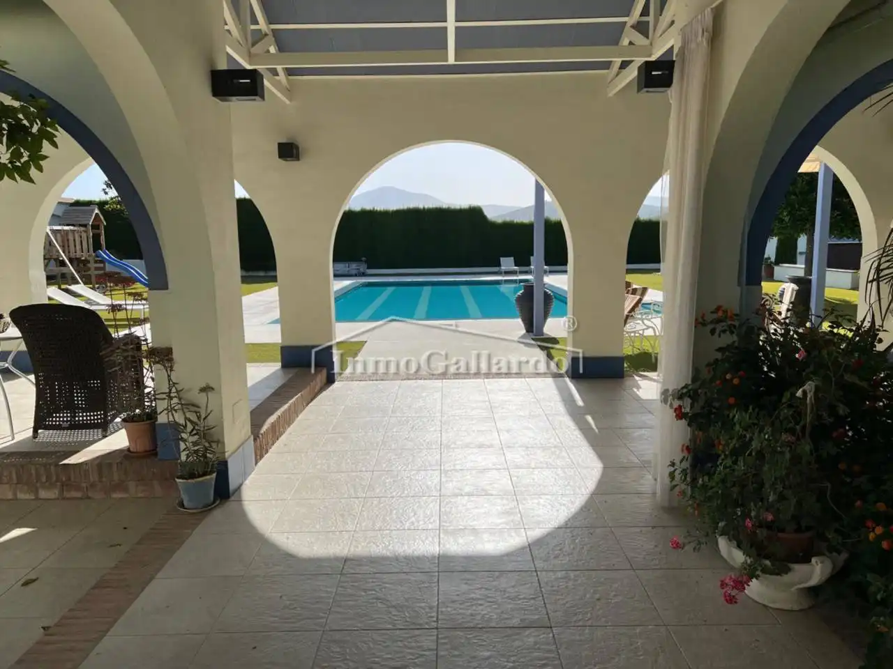 Swimming pool of Buildings for sale in Lucena