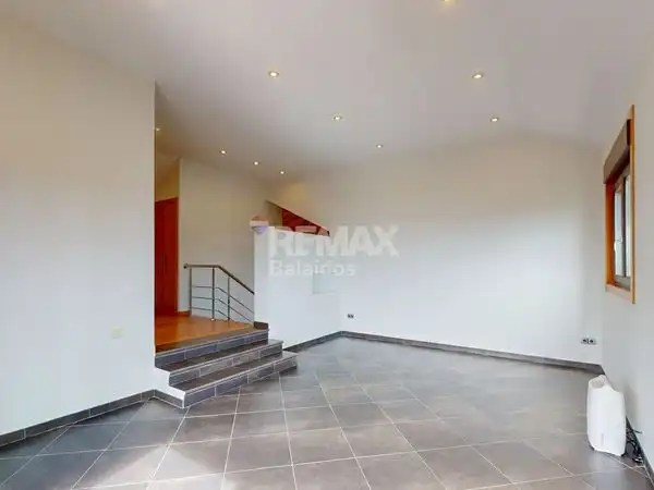 Casa o xalet en venda en Vigo  amb Calefacció, Jardí privat i Terrassa