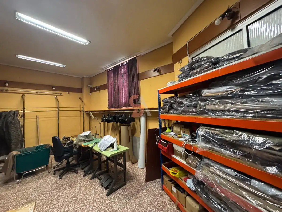 Local comercial en venda a CISTÉRNIGA, imagen 15