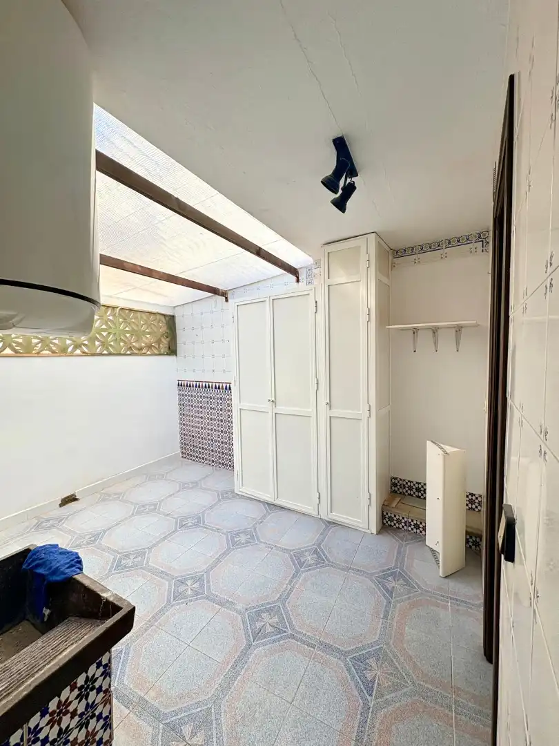 Casa adosada en venta en Alhaurín El Grande con Aire acondicionado, Amueblado y Horno