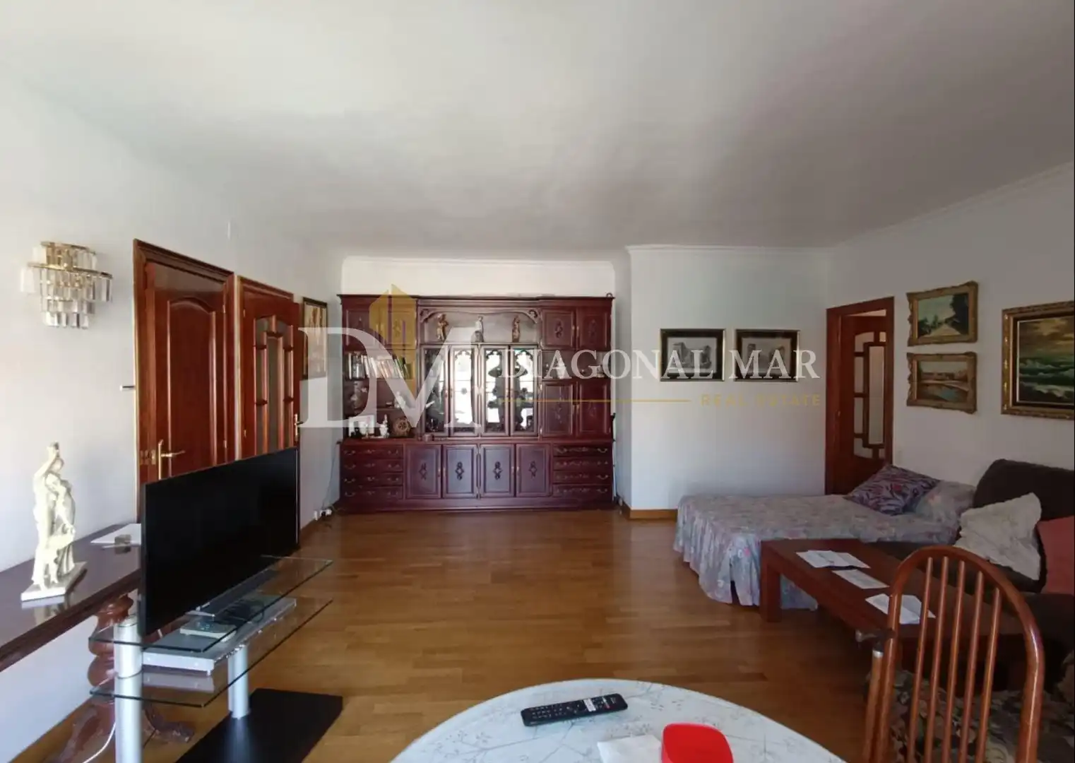 Wohnzimmer von Wohnung zum Verkauf in Barcelona mit Heizung, Abstellraum und Balkon