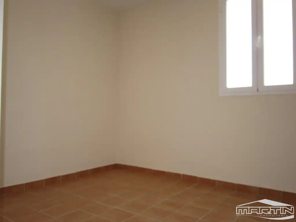 Dormitori de Dúplex en venda en Lucena amb Aire condicionat i Terrassa