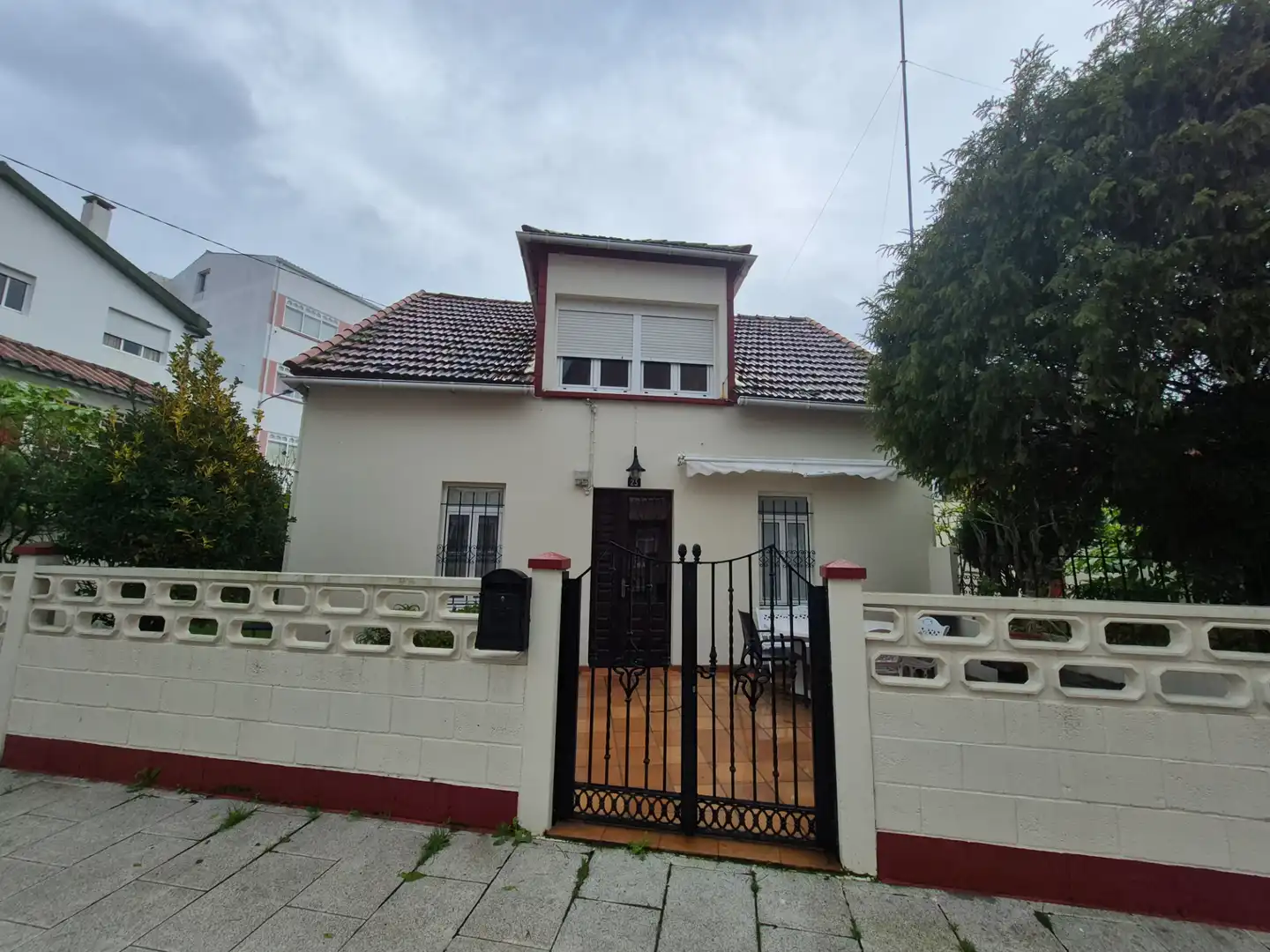 Detached house for sale in Rúa Salinas 19, imagen 4