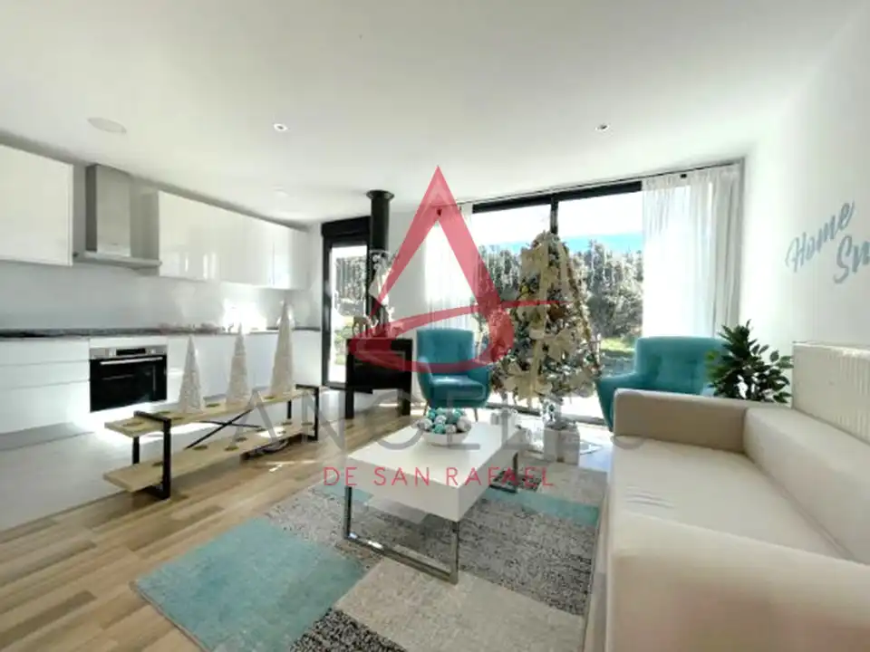 Casa adosada en venta en Vegas de Matute