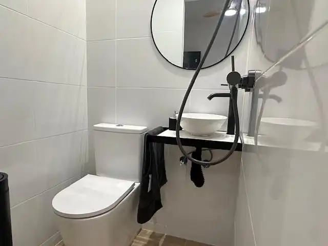 Baño de Piso de alquiler en Madrid con Aire acondicionado, Amueblado y Balcón