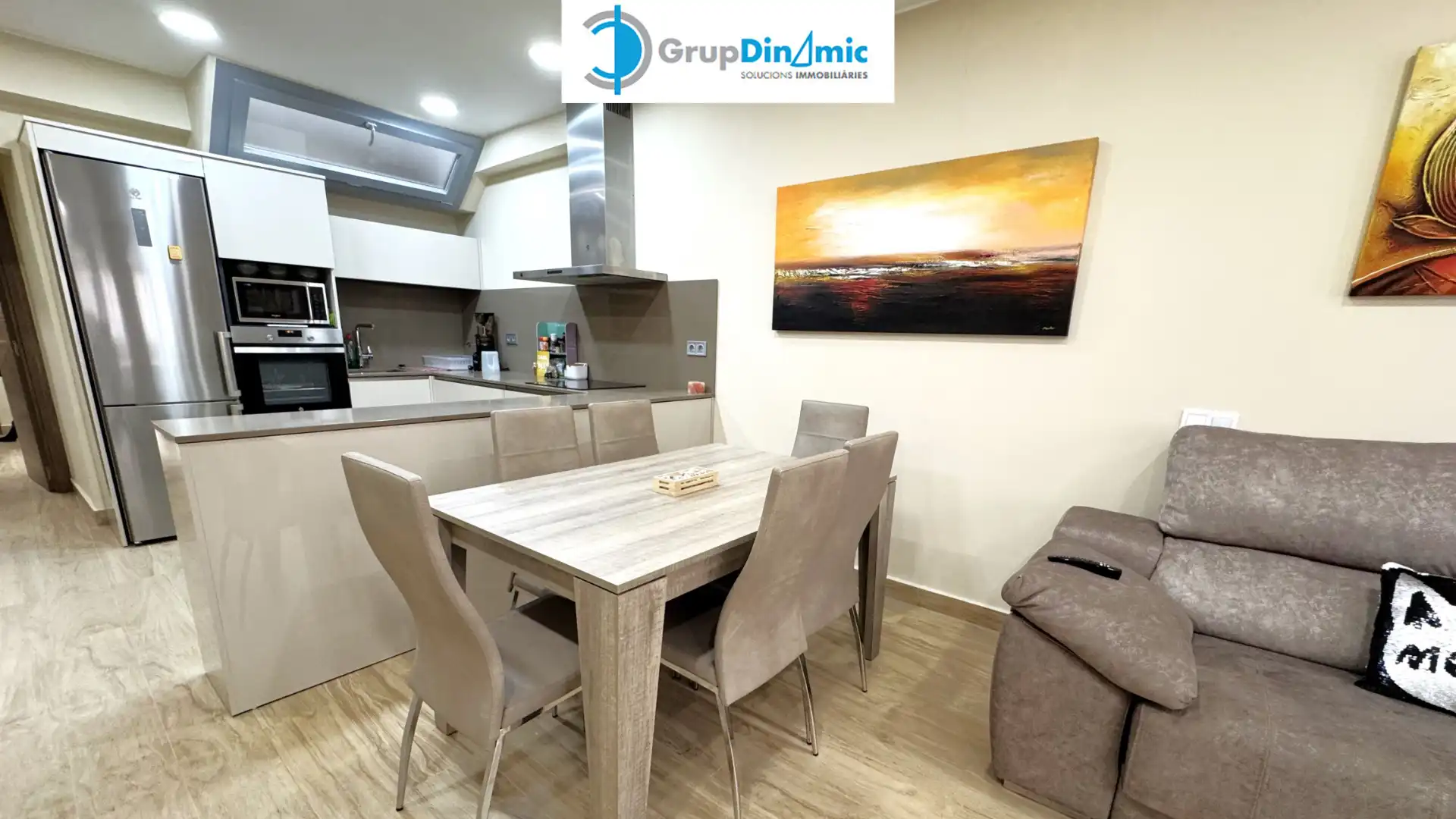 Dining room of Flat for sale in Palamós  with Air Conditioner, Heating and Parquet flooring