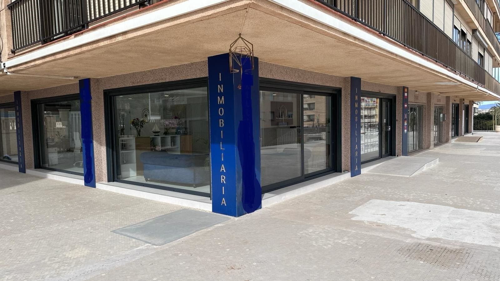 Premises for sale in Elche / Elx  with Air Conditioner