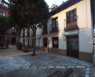 Vista exterior de Local en venda en Valladolid Capital