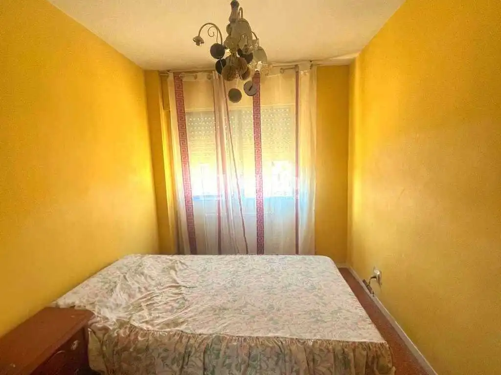Habitación de Piso en venta en Alcalá de Henares con Calefacción y Terraza