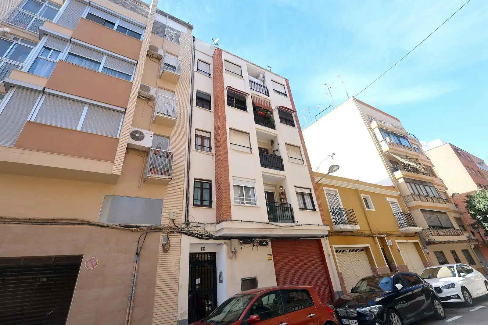 Vista exterior de Piso en venta en Valencia con Aire acondicionado, Parquet y Terraza