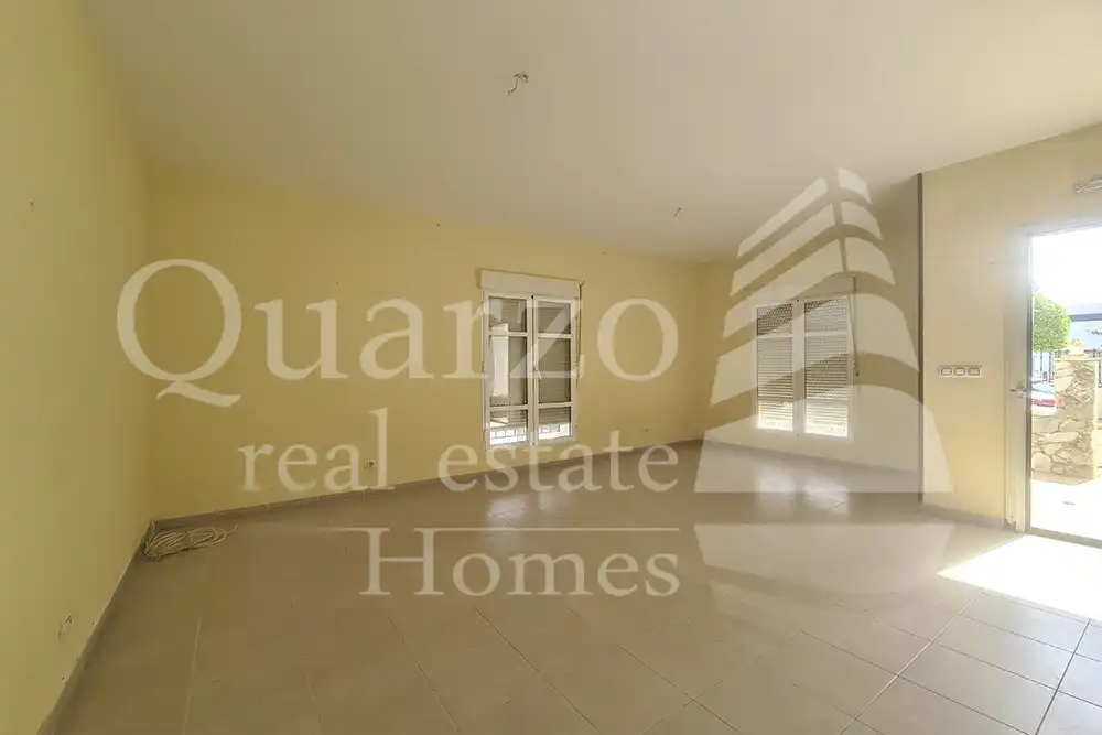 Sala de estar de Casa adosada en venta en Peraleda del Zaucejo