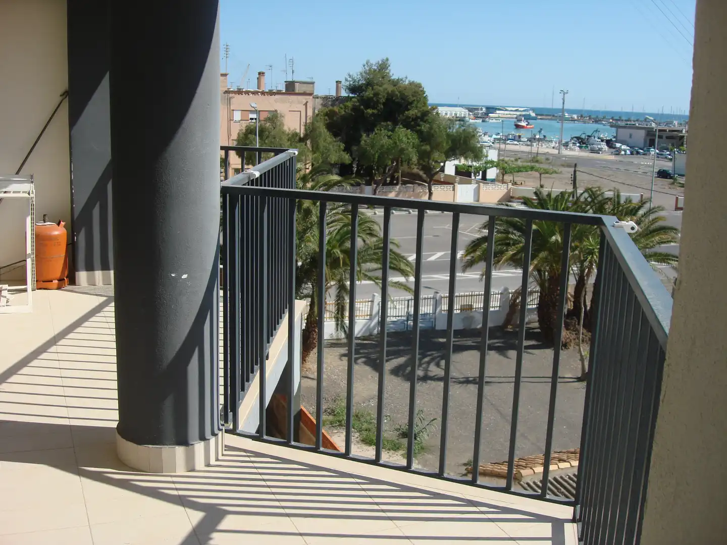Balcony of Apartments for rent in Burriana / Borriana  with Furnished