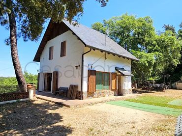 Casa amb jardí en venda a Vallgorguina