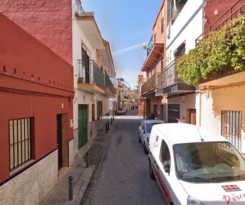 Vista exterior de Casa adosada en venda en  Sevilla Capital