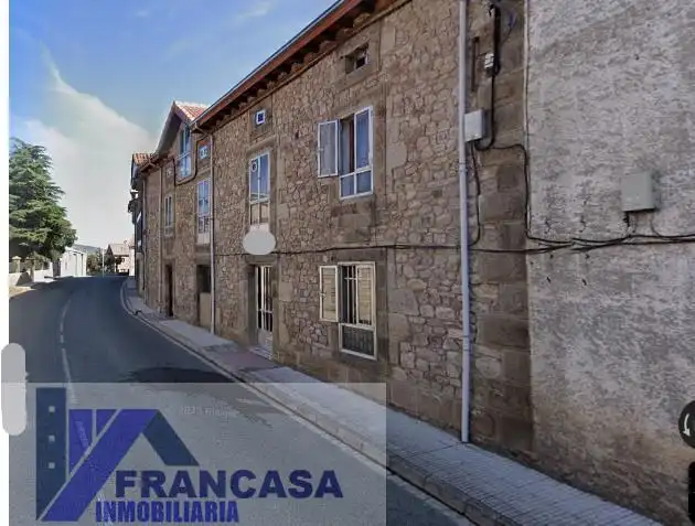 Vista exterior de Piso en venta en Campoo de Enmedio