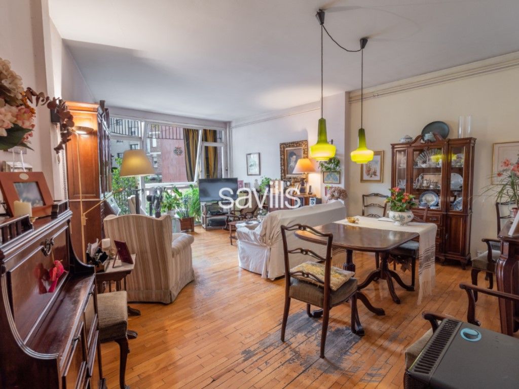 Sala d'estar de Apartament en venda en  Barcelona Capital