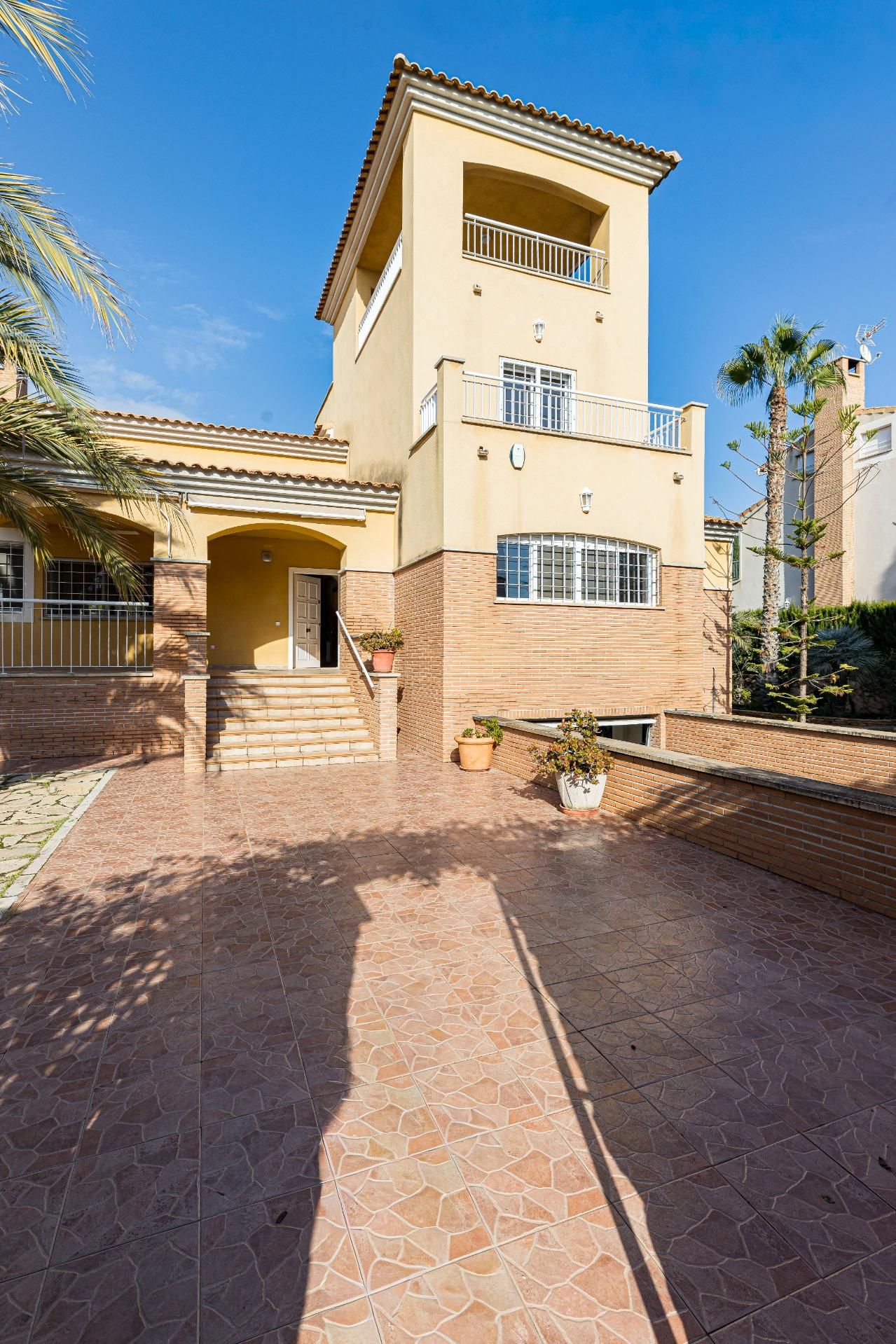 Vista exterior de Casa o xalet en venda en  Murcia Capital amb Aire condicionat, Calefacció i Jardí privat