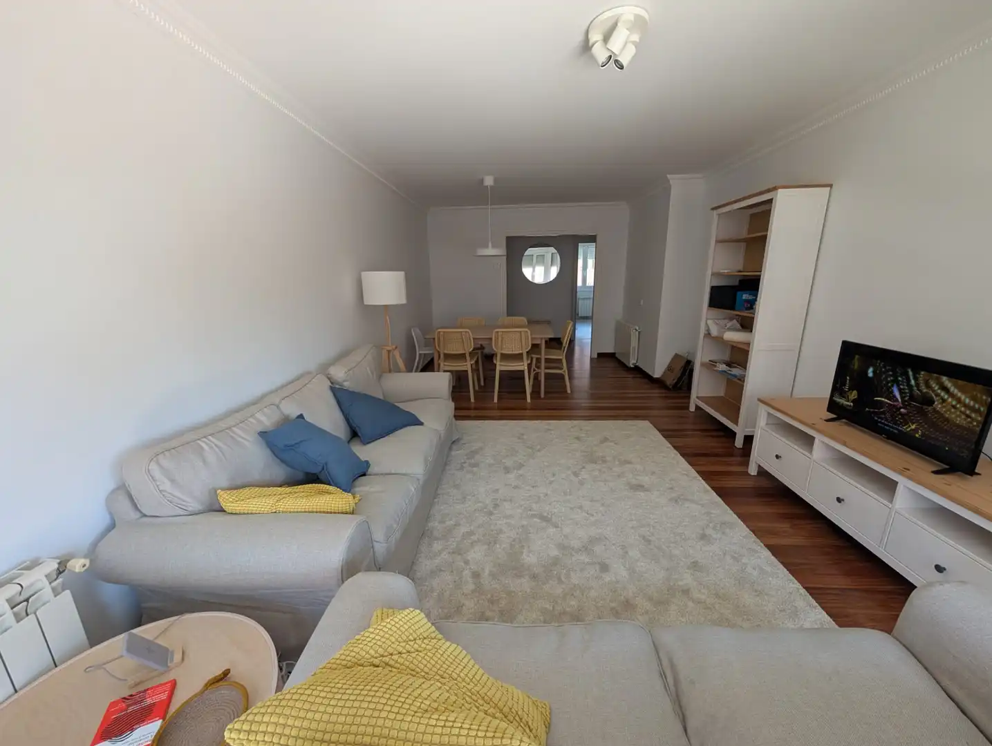 Flat for rent in Calle Arsenio Odriozola, Valdenoja