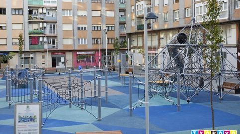 Photo 2 of Flat for sale in Plaza Maestro Mateo Hernández, Azeta - Abatxolo, Portugalete
