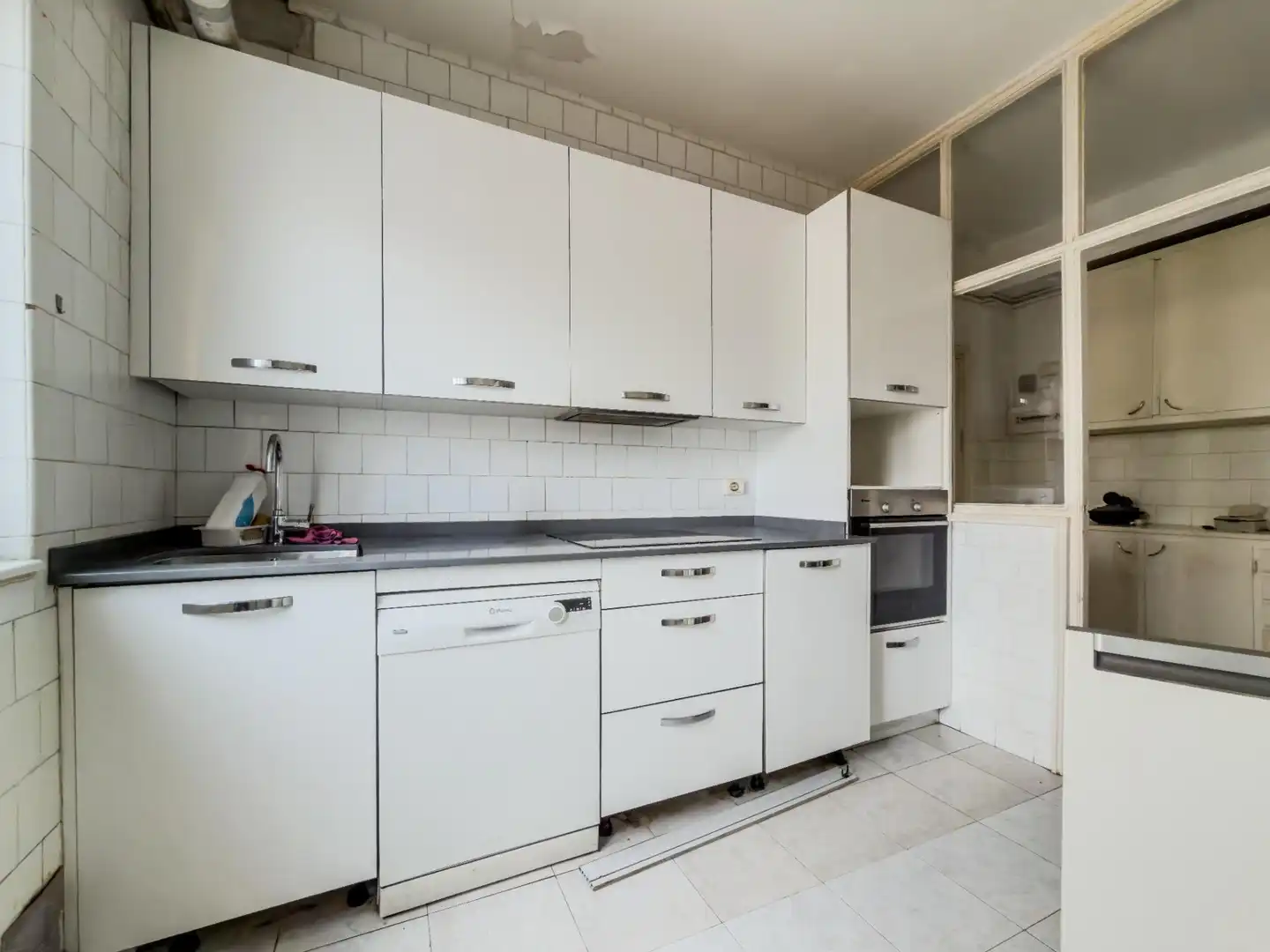 Cuina de Pis en venda en Torrelavega  amb Calefacció, Parquet i Traster