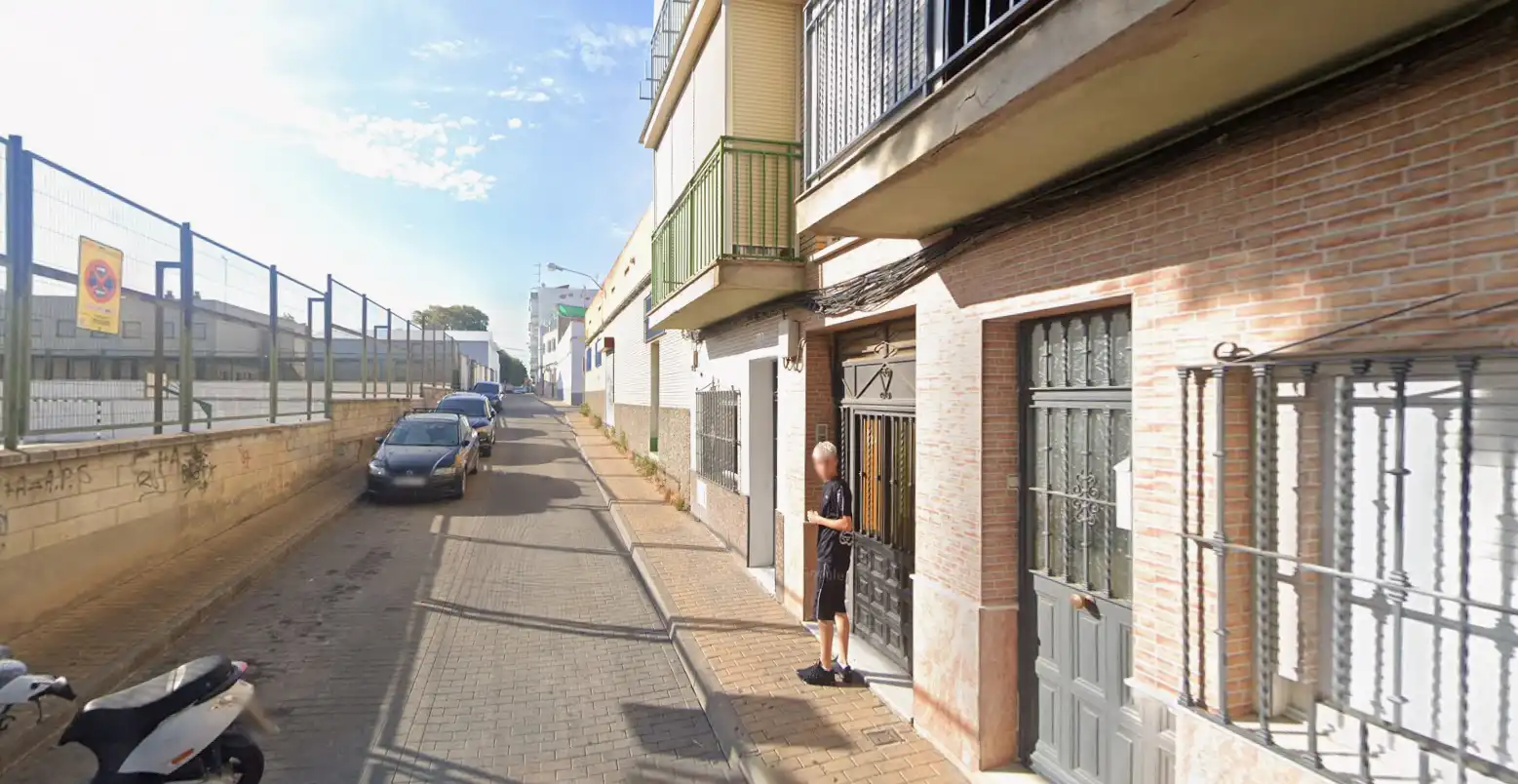 Vista exterior de Casa o xalet en venda en Sevilla