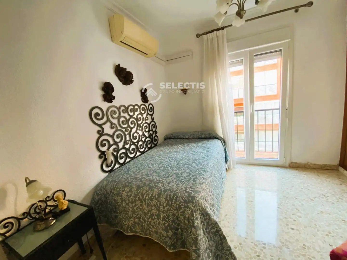 Piso en venta en DE LA MERCED, Centro