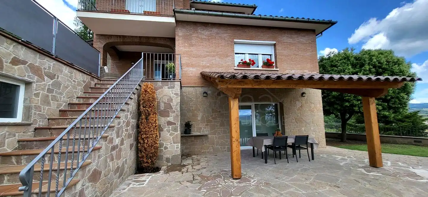 Terraza de Casa o chalet en venta en Olost con Jardín privado, Terraza y Piscina
