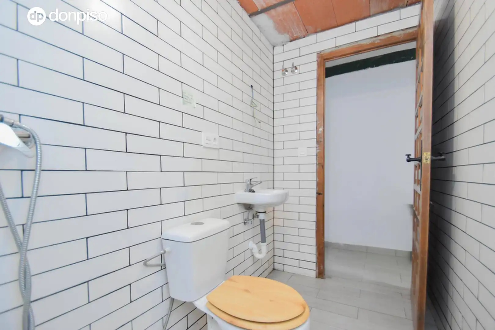 Bany de Casa o xalet en venda en Chauchina amb Jardí privat, Parquet i Terrassa
