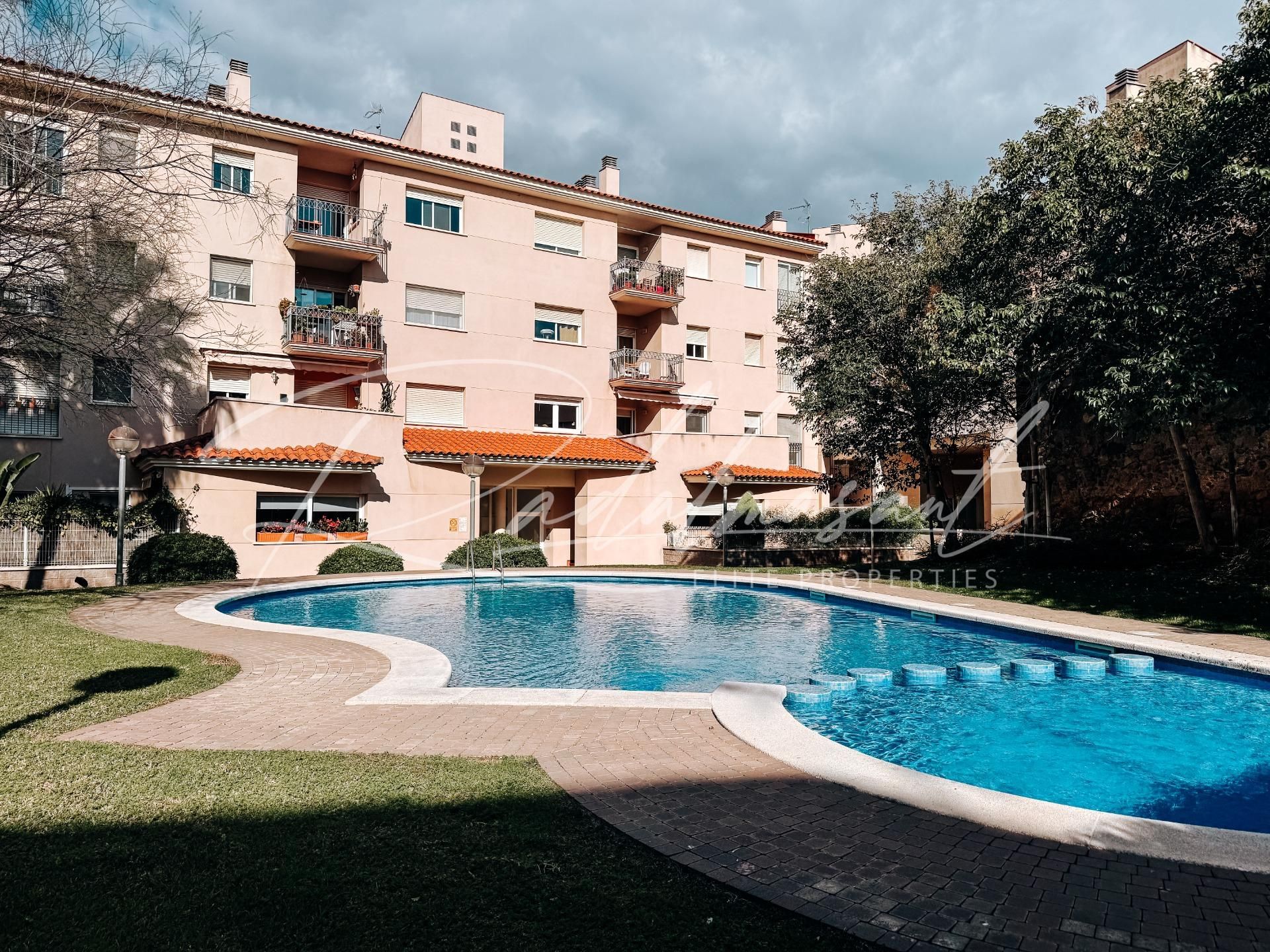 Planta baja for sale in  EIXAMPLE, Montbrió del Camp