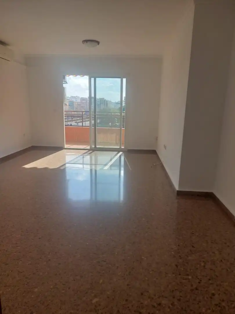 Terrassa de Pis de lloguer en Valencia amb Aire condicionat i Terrassa