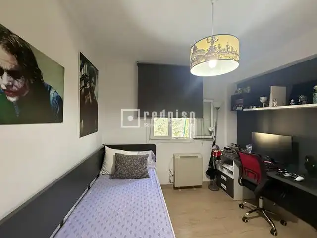 Bedroom of Flat for sale in Madrid  with Air Conditioner, Heating and Private garden
