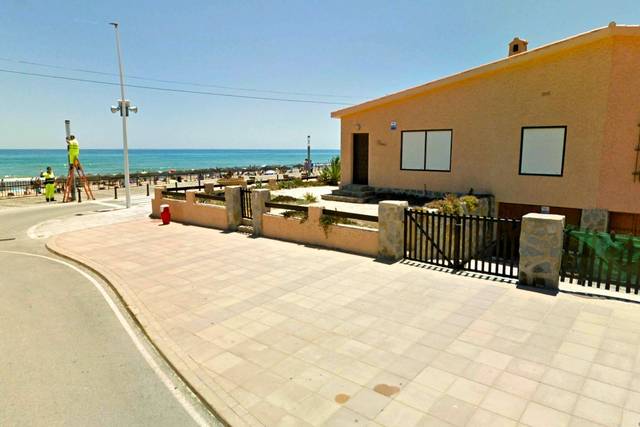 Casa adosada en Venta en Los Europeos