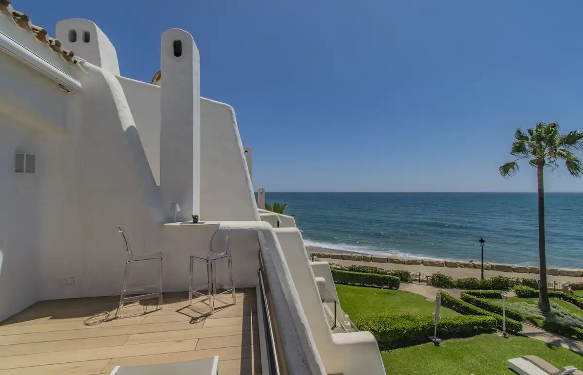 Terrassa de Casa adosada en venda en Marbella amb Aire condicionat, Jardí privat i Terrassa