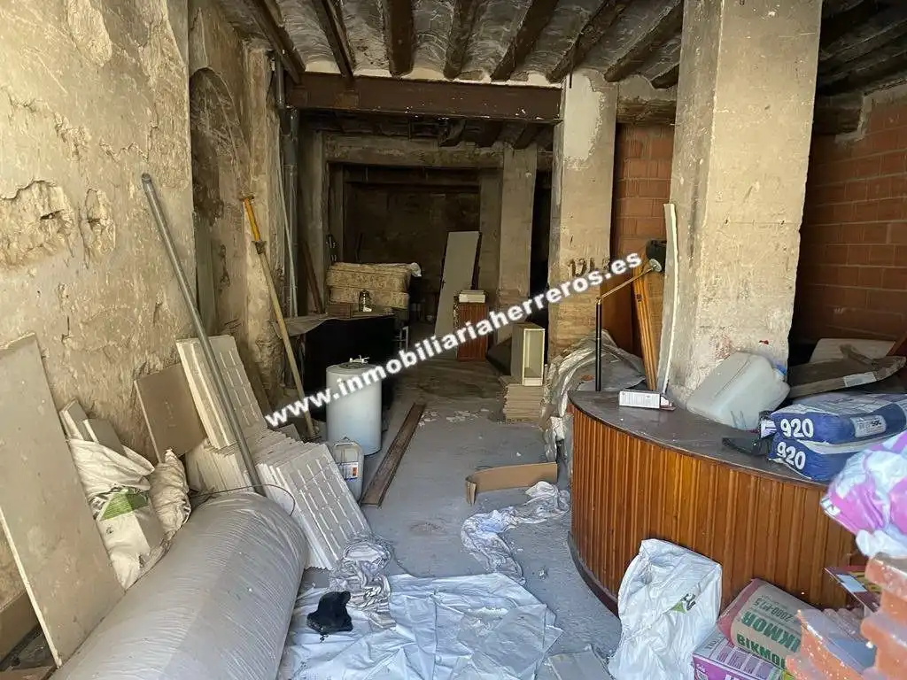 Business premises for sale in sagasta, imagen 6