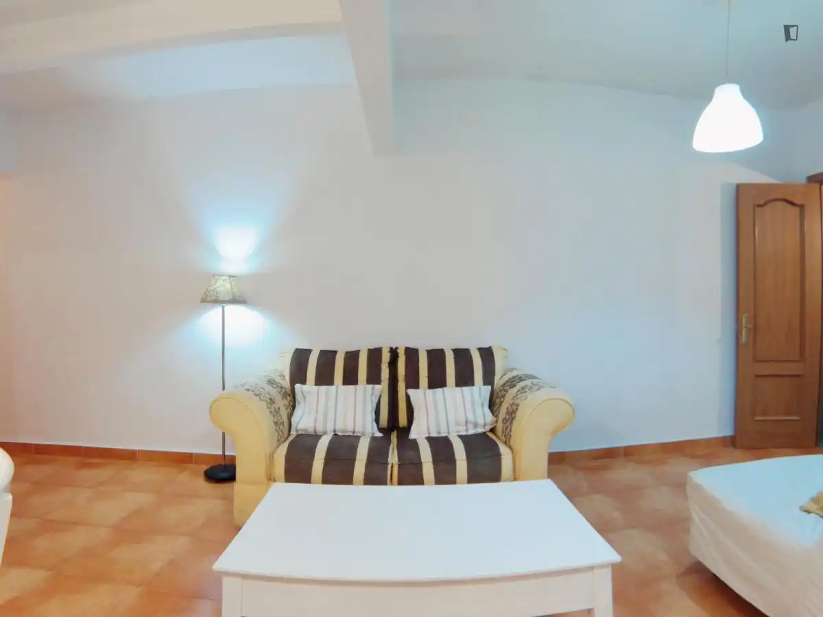 Apartments for rent in Trafalgar