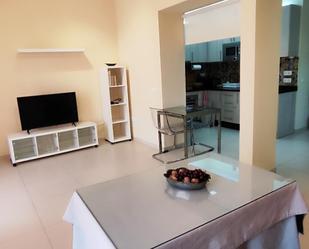 Kitchen of Flat to rent in  Sevilla Capital  with Air Conditioner, Heating and Terrace