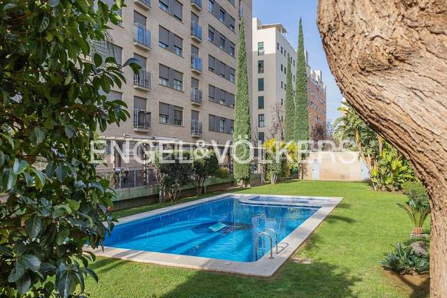 Piso en Alquiler en Carrer de Federico Alcácer Aguilar en Nou Benicalap