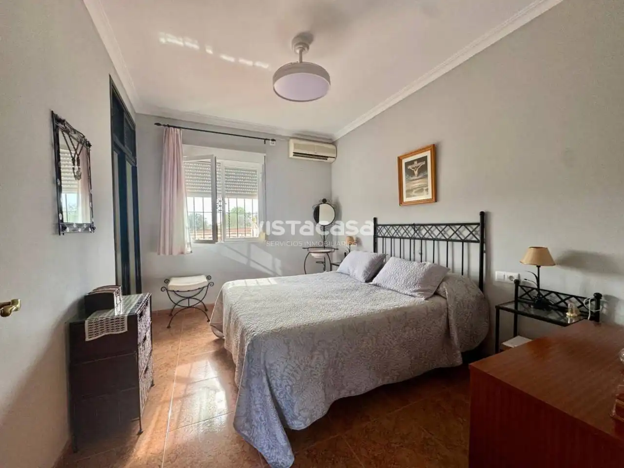 Habitación de Finca rústica en venta en El Viso del Alcor con Aire acondicionado, Calefacción y Jardín privado
