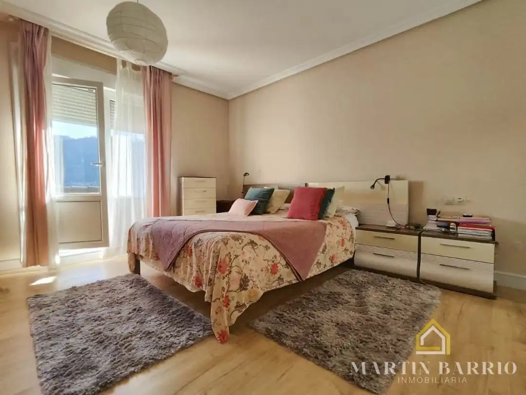 Habitación de Casa o chalet en venta en Muskiz con Calefacción, Jardín privado y Terraza