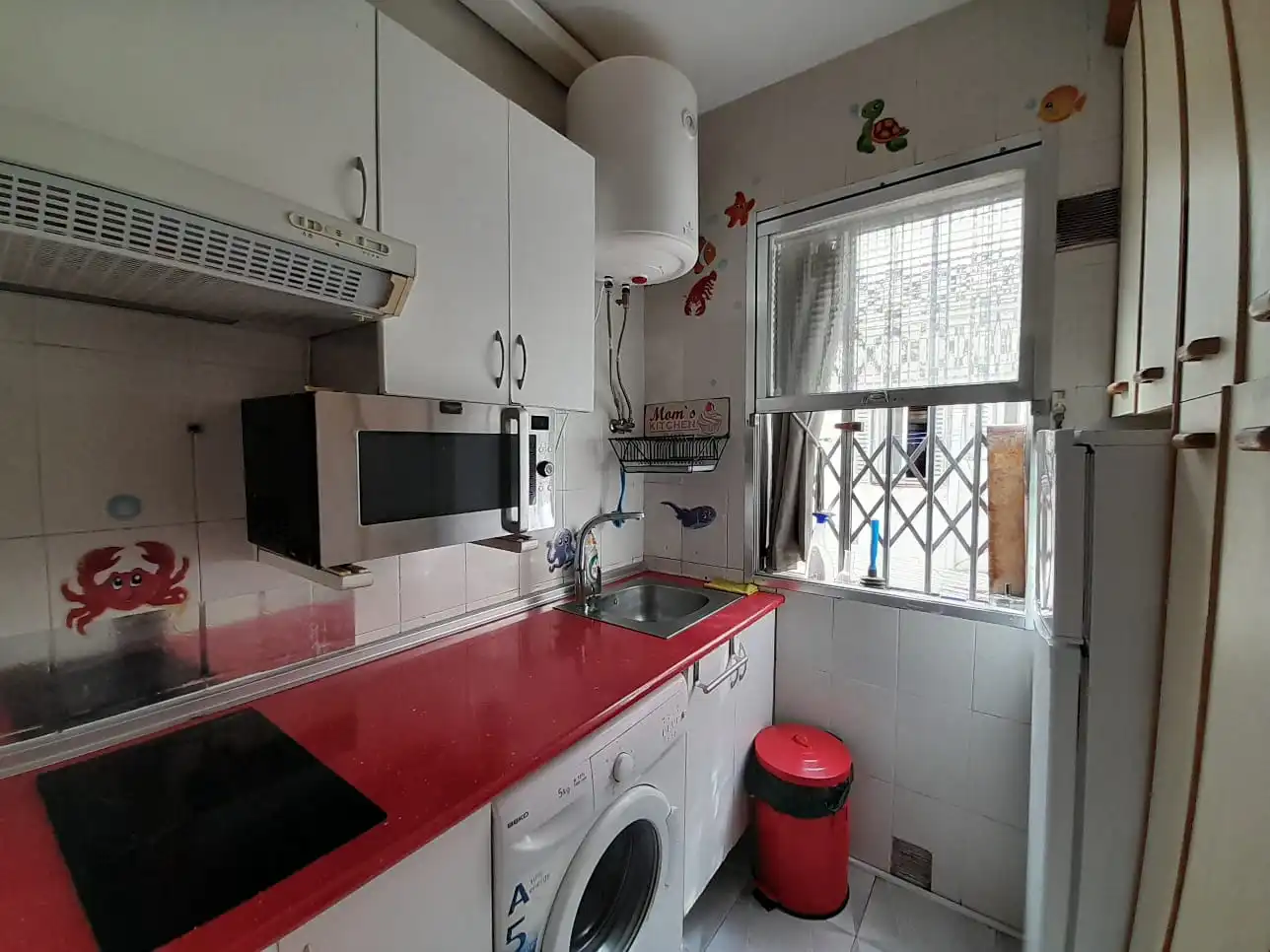 Kitchen of Flat for sale in Madrid  with Air Conditioner, Heating and Parquet flooring