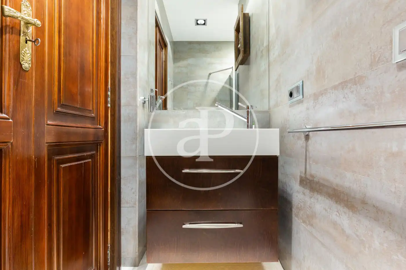 Baño de Piso en venta en Valencia con Aire acondicionado, Calefacción y Trastero
