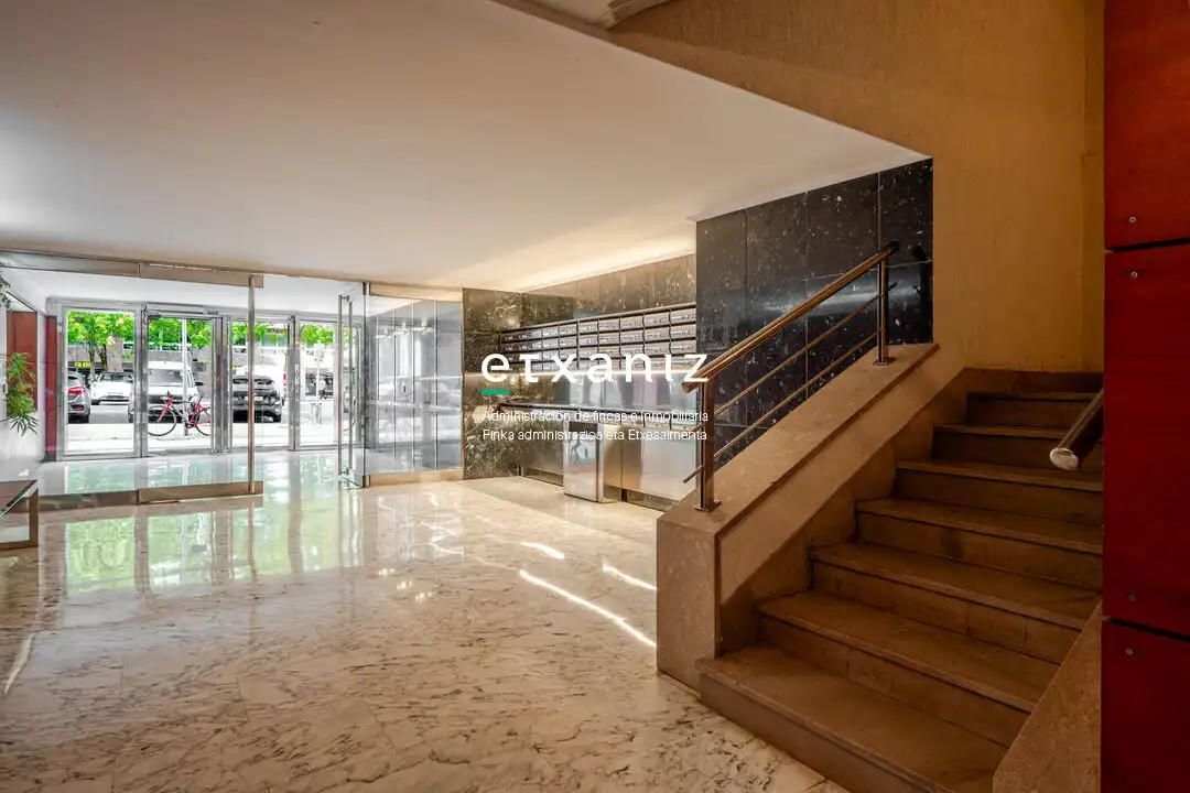Piso con ascensor en venta en Catalina de Erauso Kalea, imagen 30