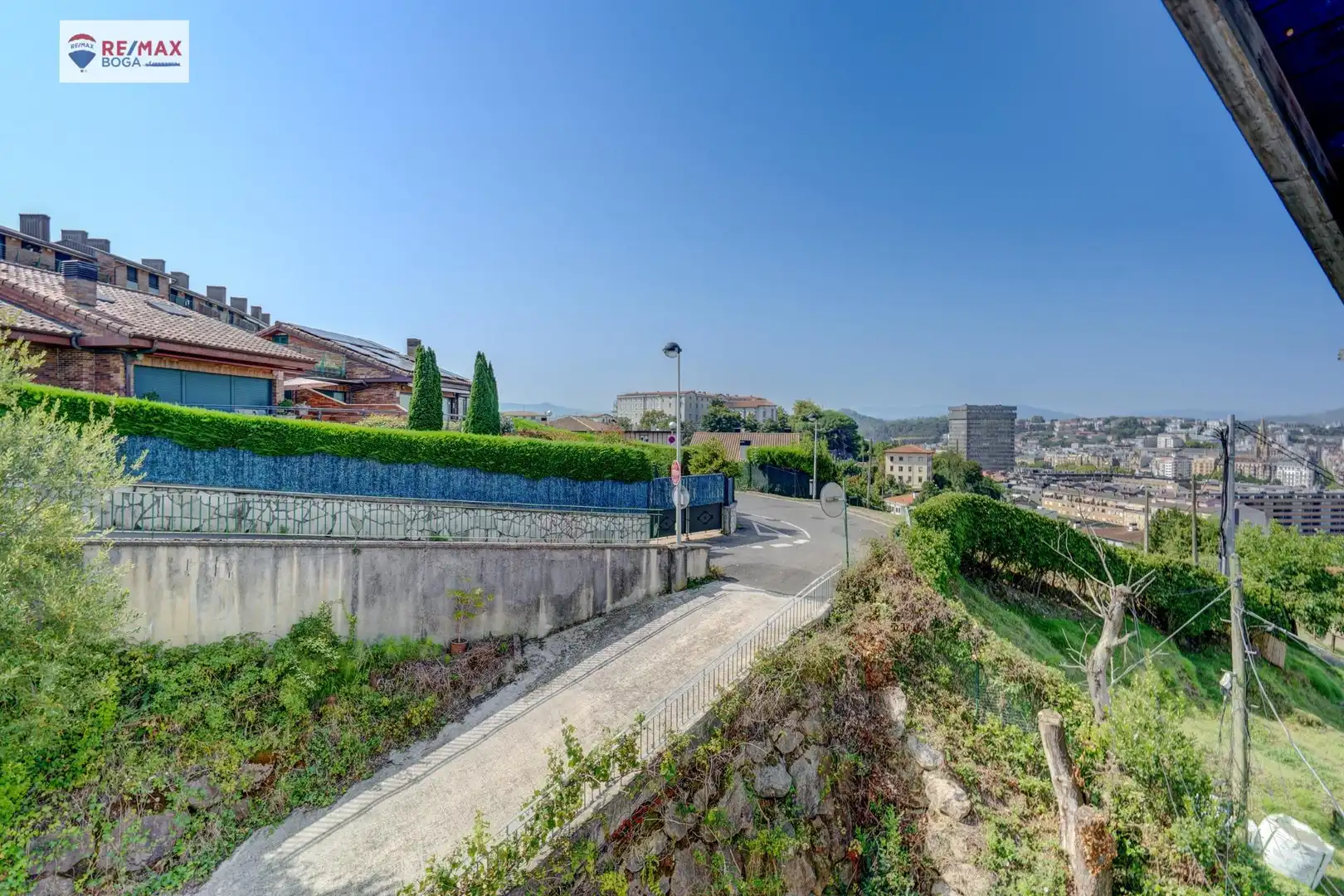 Vista exterior de Piso en venta en Donostia - San Sebastián  con Jardín privado, Parquet y Terraza